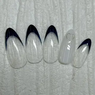 ネイル Nail salon Honey Beeのネイルデザイン