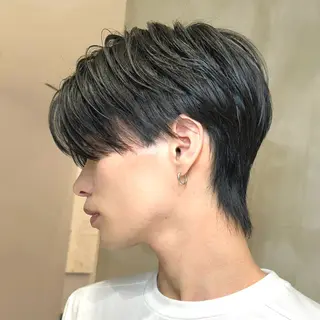 ミディアム パーマ メンズ 岡田大志🇰🇷 中/韓メンズヘアのヘアスタイル