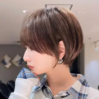 ショート カラー Aster 店長 れおん✂️のヘアスタイル