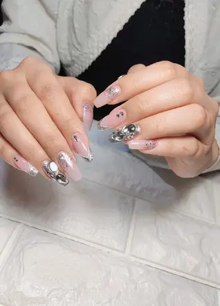 ネイル E·U·B ネイル所属・横浜市中区曙町 E·U·Bネイルのネイルデザイン