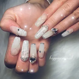 ネイル happiness nailのネイルデザイン
