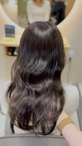 ロング カラー みな🫧艶カラー/ 髪質改善/前髪カットのヘアスタイル