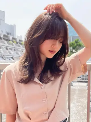 セミロング fifth天神/末廣 和也のヘアスタイル