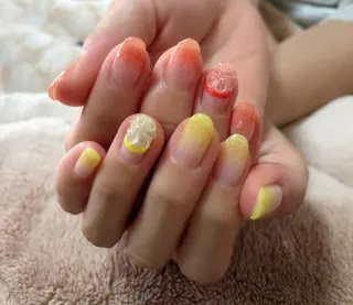 ネイル t. yoshizawaのネイルデザイン