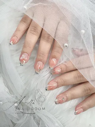 ネイル Aura nail room所属・Lu naのネイルデザイン