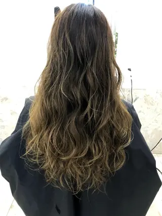 ロング カラー 🧸縮毛矯正特化 金澤 彩香🎀のヘアスタイル