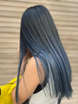 ロング カラー PATH-hair. storeのヘアスタイル