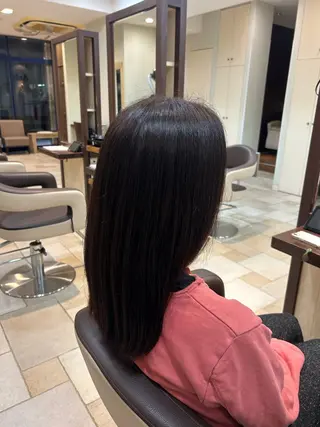 カラー 脇野 真琴のヘアスタイル