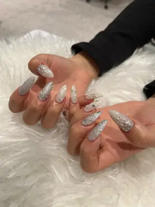 ネイル ♡ハイトーン★ ネイル/しの♡のヘアスタイル