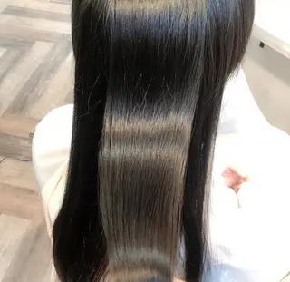 ロング lussochiaro所属・ayu kaのヘアスタイル