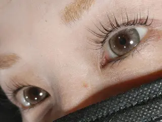 マツエク・マツパ brilliantly.MANIA所属・Nagao Ayumiのマツエク・マツパデザイン