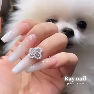 ネイル 𝐑𝐚𝐲 𝐧𝐚𝐢𝐥所属・𝐑𝐚𝐲 𝐧𝐚𝐢𝐥のネイルデザイン