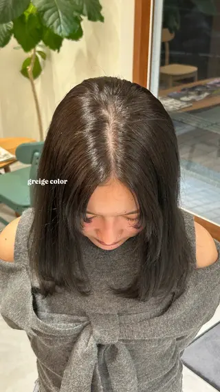 カラー 中嶋 うみのヘアスタイル