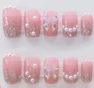 ネイル 菲菲ネイルサロン所属・FF フィフィネイルサロンのネイルデザイン