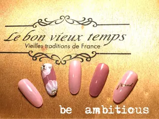 ネイル シンプルネイル EMIKOのネイルデザイン