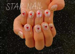 ネイル STAR NAIL所属・STAR NAILのネイルデザイン