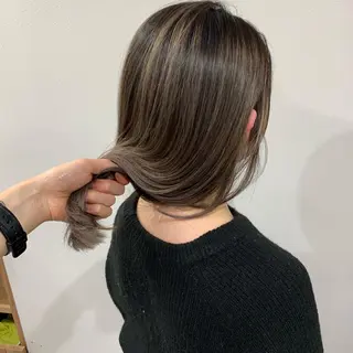 カラー レイヤーカット 早崎太生のヘアスタイル