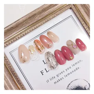 ネイル shimmer nailsのネイルデザイン
