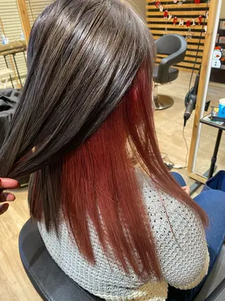 ロング カラー 関口 友行のヘアスタイル