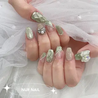 ネイル 🫧NUR NAIL✨のネイルデザイン