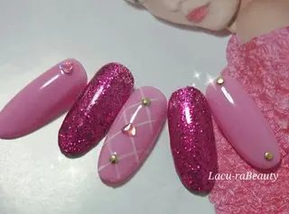 ネイル 小顔と腸の専門店 ラクーラビューティのエステ・リラクイメージ