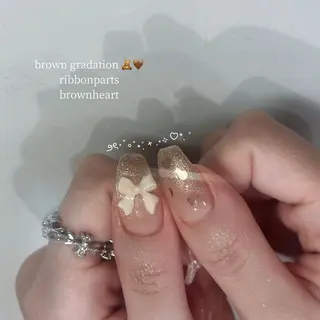 ネイル Allure 桑田麻南のネイルデザイン