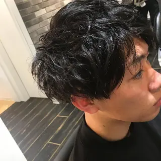 ミディアム カラー ブリーチ無し白髪ぼか し/艶髪/津嘉山のヘアスタイル