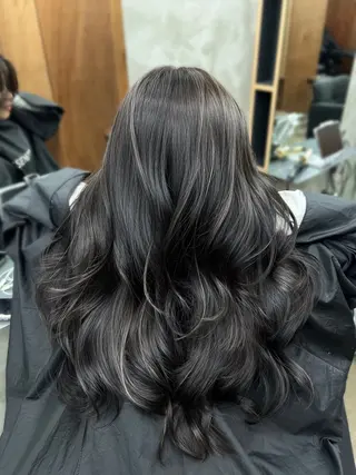 カラー さわ 🫧🎀のヘアスタイル