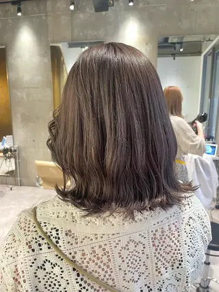 ミディアム カラー パーマ 海外レイヤー 🇺🇸/ヒナコのヘアスタイル