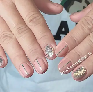 ネイル Ui_Amor (パラジェル)のネイルデザイン