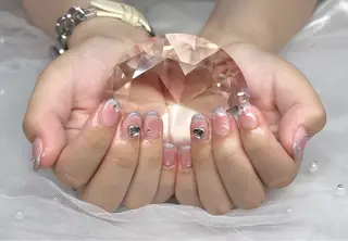 ネイル Minako 【Charmant】のネイルデザイン