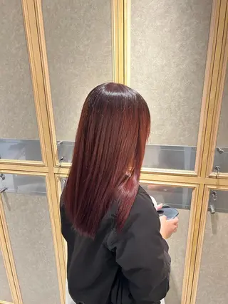 セミロング 暗髪🐈‍⬛艶髪☔︎ 愛弥のヘアスタイル