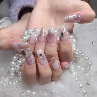 ネイル Maggie Nail🦩のネイルデザイン