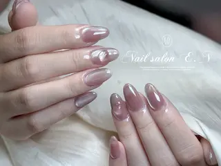 ネイル E.N🦋 長さ出し/持ち込みのネイルデザイン