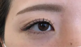 マツエク・マツパ Neoest Log ＋ bell所属・荒川 鈴菜のヘアスタイル