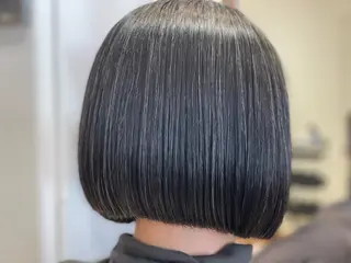 ショート ジェム　ラ　プレゼンス所属・横山 ひかりのヘアスタイル