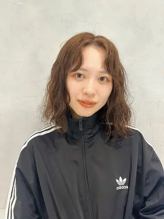 ミディアム パーマ SALOWIN 名古屋所属・パーマ特化美容師 /丹羽舜太のヘアスタイル