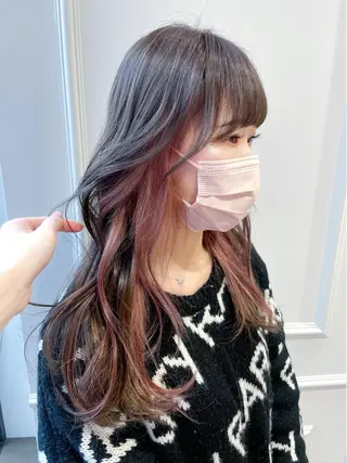 ロング カラー 韓国レイヤーカット/ ダブルカラーのヘアスタイル