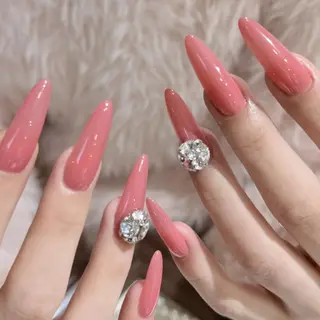 ネイル フィルイン、長さ出し 深爪矯正のネイルデザイン