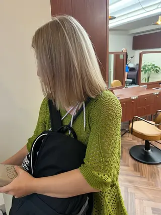 ミディアム カラー レイヤー専門家 ダブルカラー修のヘアスタイル