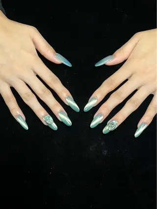 ネイル し んのネイルデザイン