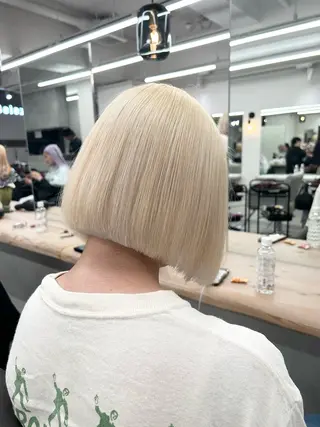 ショート カラー Beleza 渋谷所属・Kazusa/渋谷/ エクステ/ハイトーンのヘアスタイル