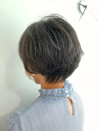 ショート パーマ 髪質改善🩵艶髪 ストレート🩵山口のヘアスタイル