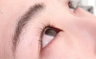 マツエク・マツパ Lim五反田所属・TSUNA 🌙 Lim 五反田のマツエク・マツパデザイン