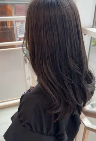 セミロング chill所属・福冨 まゆのヘアスタイル
