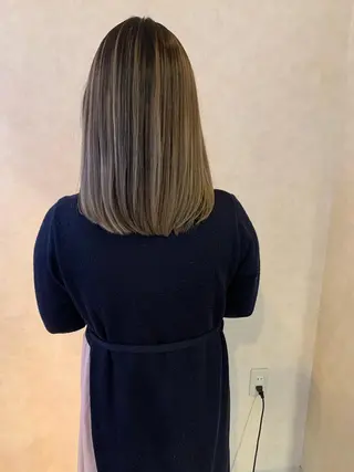 セミロング Lit所属・Lit.豊橋 夏目のヘアスタイル