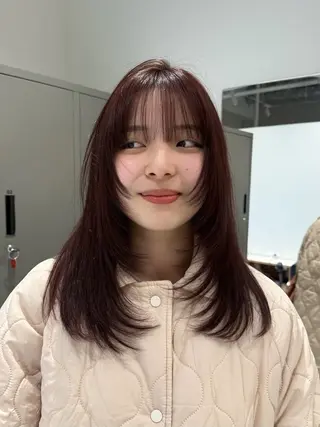 セミロング カラー GRIP/マンツー マンサロンのヘアスタイル