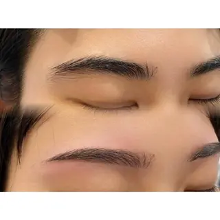 アイブロウ Lib face nail eyes 小松店所属・Lib 小松店 takeda 𖤐°のマツエク・マツパデザイン