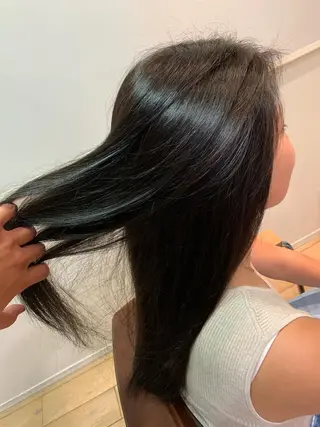 カラー n/m by JILBLAN所属・n/m by JIL BLAN KAIのヘアスタイル