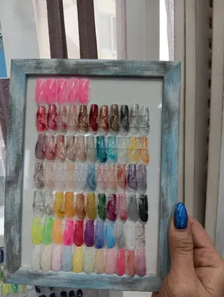 ネイル VANNAILSALON 本厚木店所属・VANNAIL 本厚木店のネイルデザイン